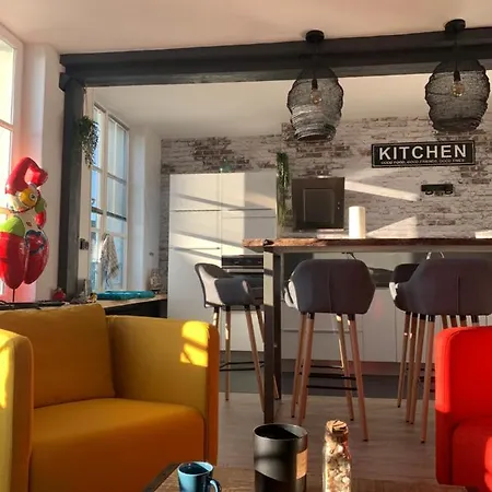 La Loge Des Artistes